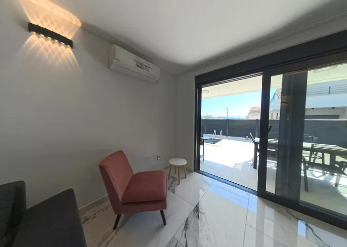 Premium Sun With Private Pool Apartman