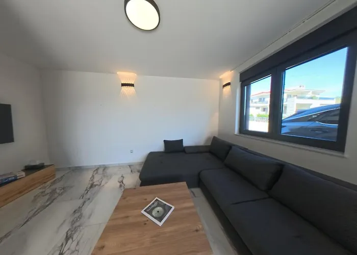 Premium Sun With Private Pool Krk Town