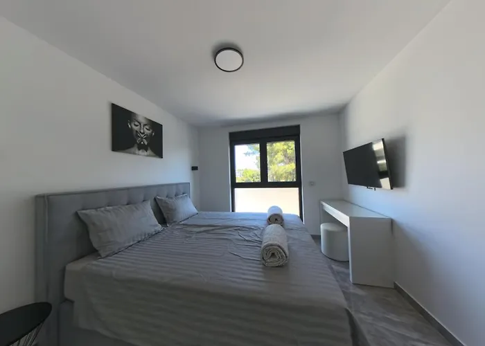 Apartment Premium Sun With Private Pool Krk Town